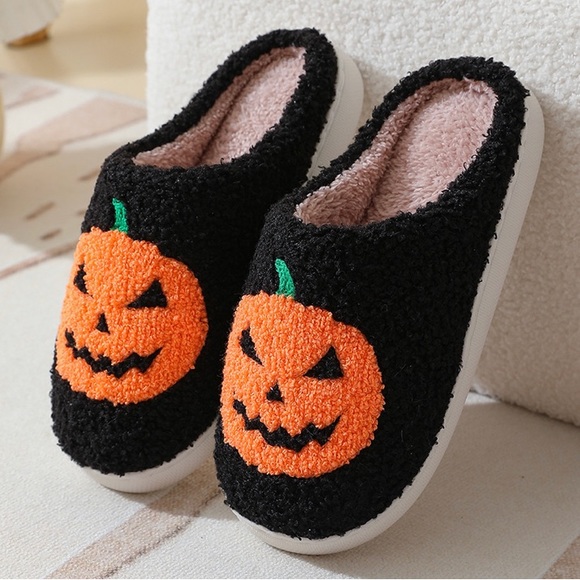Pumpkin slippers for women - Picture 8 of 8